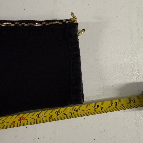 7 For All Mankind Black Jeans - Picture 5 of 5